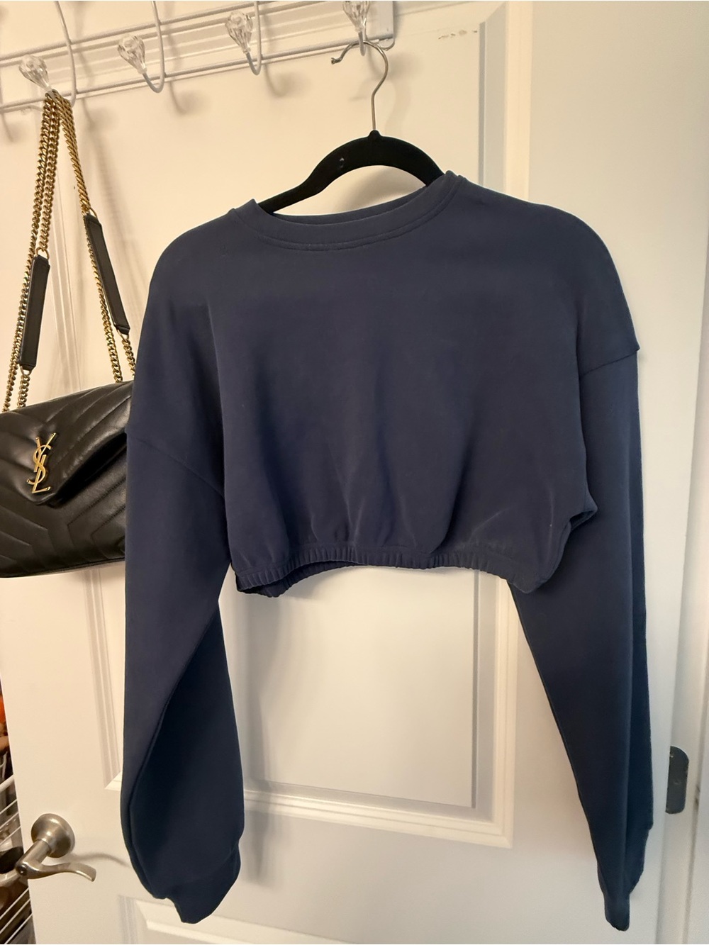 Buffbunny Luxe Cropped sweatshirt